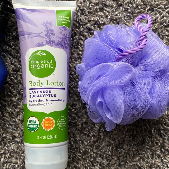 Bath & Body Works Set - Picture 4 of 5